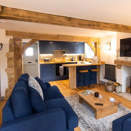 Cotswold Cottage With Hot Tub Bledington エクステリア 写真