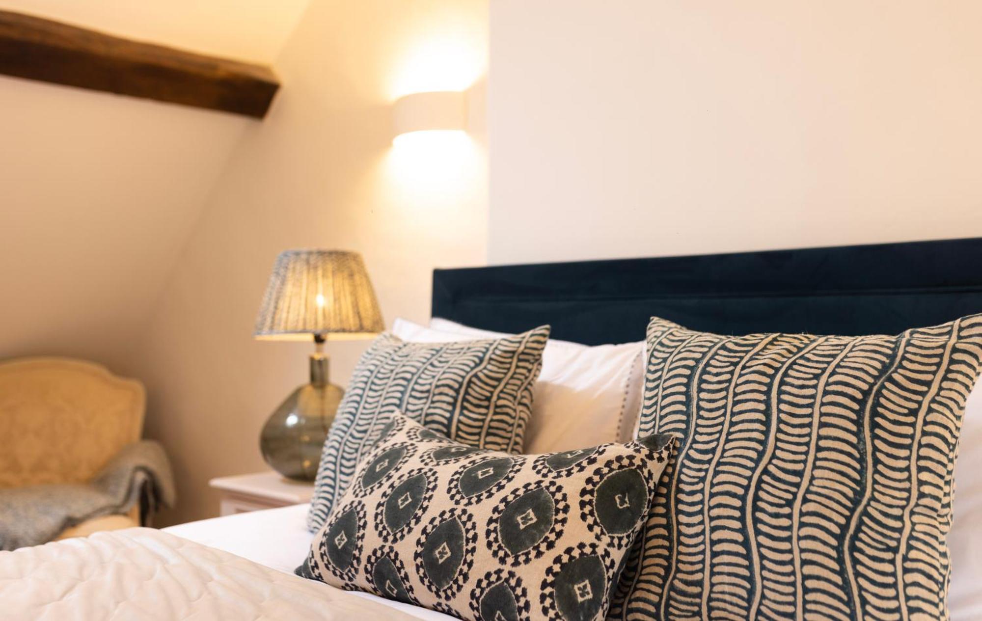 Cotswold Cottage With Hot Tub Bledington エクステリア 写真